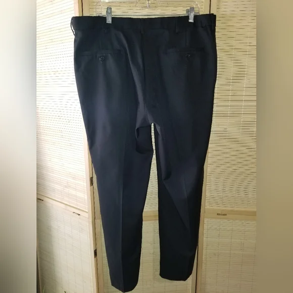 Mens Haggar Premium Comfort Straight-fit Flat-front dress pants - Picture 5 of 9